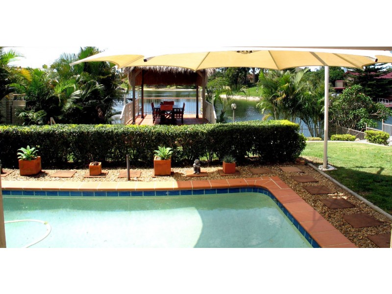 Broadbeach Waters QLD 4218