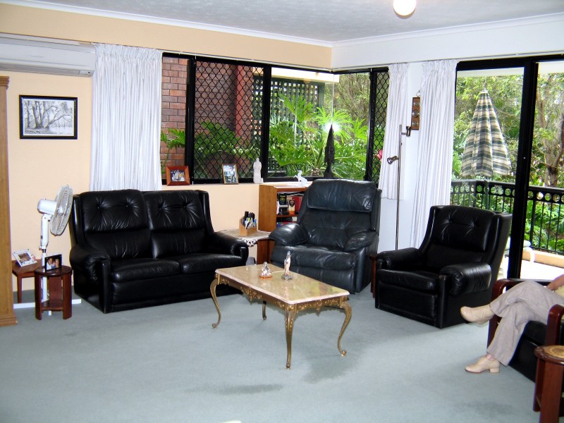 21/3-5 Eady, Broadbeach Waters QLD 4218