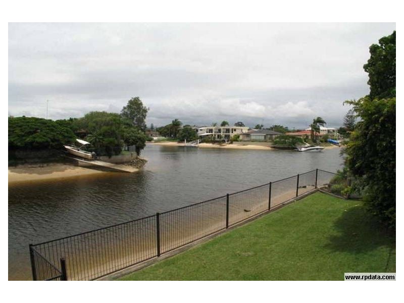 14 Cristobel Court, Broadbeach Waters QLD 4218