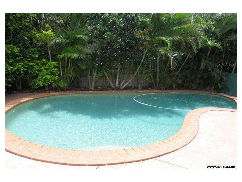 14 Cristobel Court, Broadbeach Waters QLD 4218