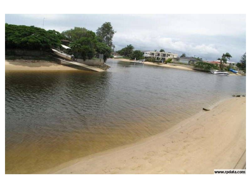 14 Cristobel Court, Broadbeach Waters QLD 4218