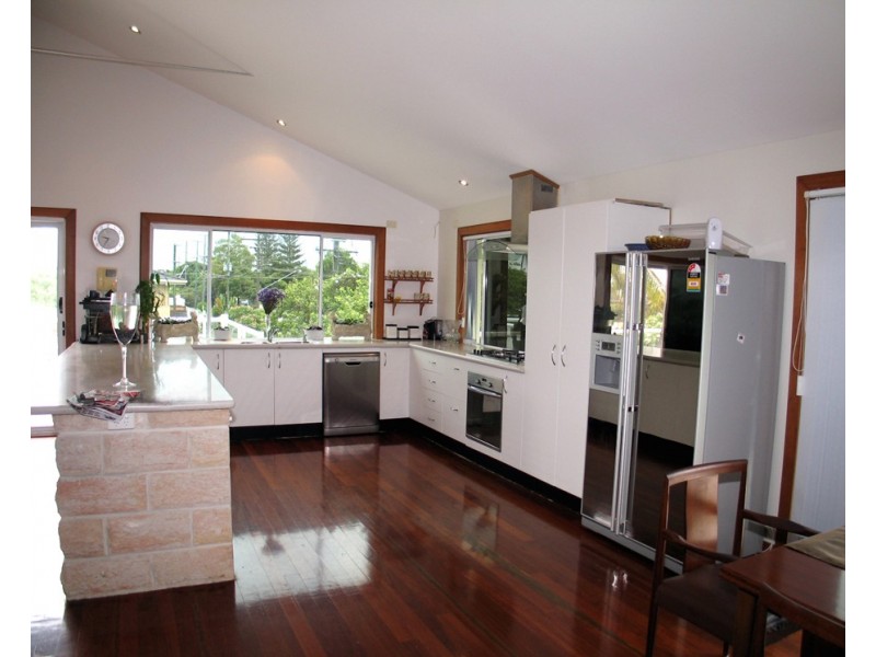 3 Rio Vista Boulevard, Broadbeach Waters QLD 4218