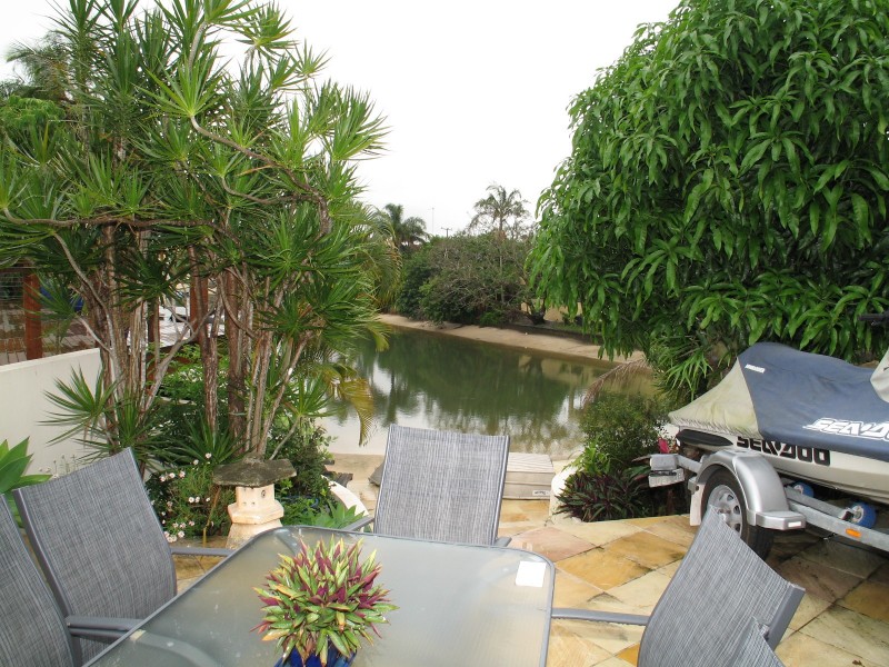 3 Rio Vista Boulevard, Broadbeach Waters QLD 4218