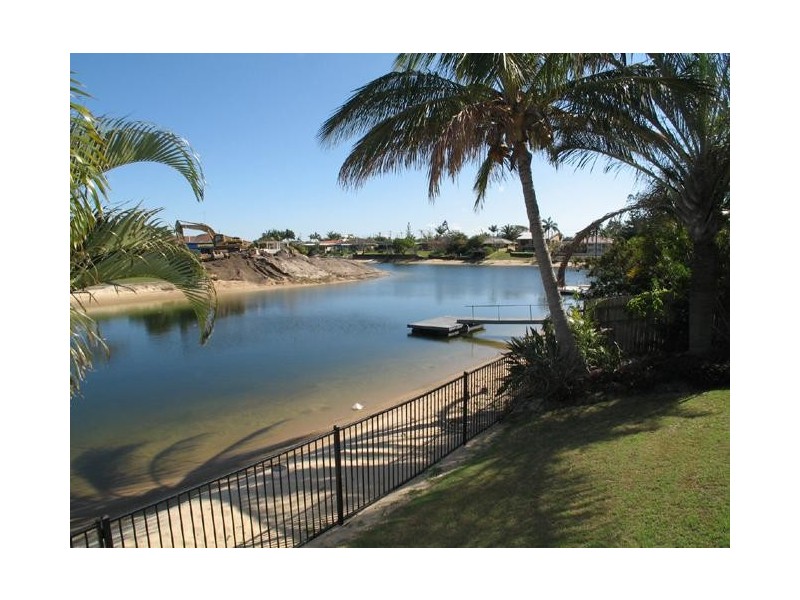Broadbeach Waters QLD 4218