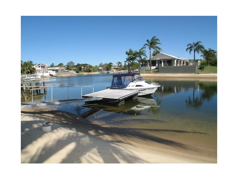 Broadbeach Waters QLD 4218