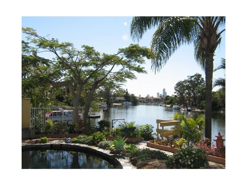 Broadbeach Waters QLD 4218