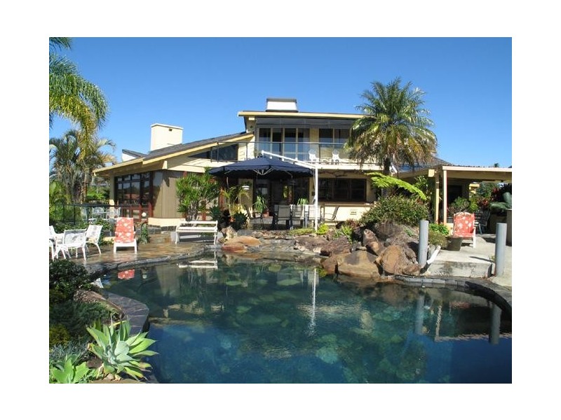 Broadbeach Waters QLD 4218