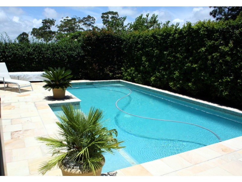 38 Kalimna Drive, Broadbeach Waters QLD 4218