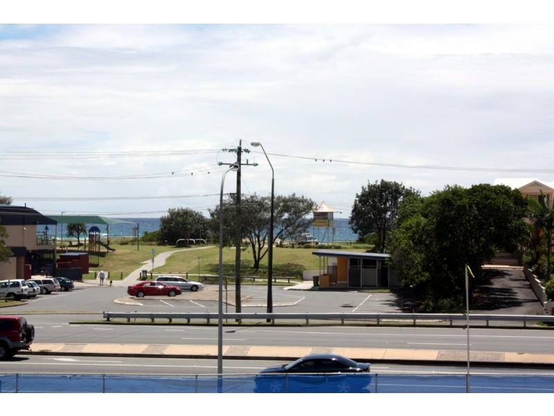 Palm Beach QLD 4221