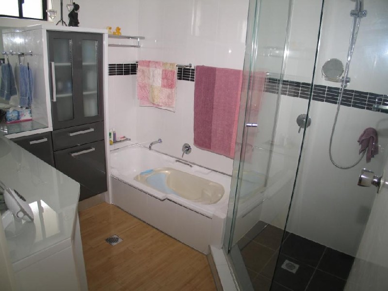 Broadbeach Waters QLD 4218