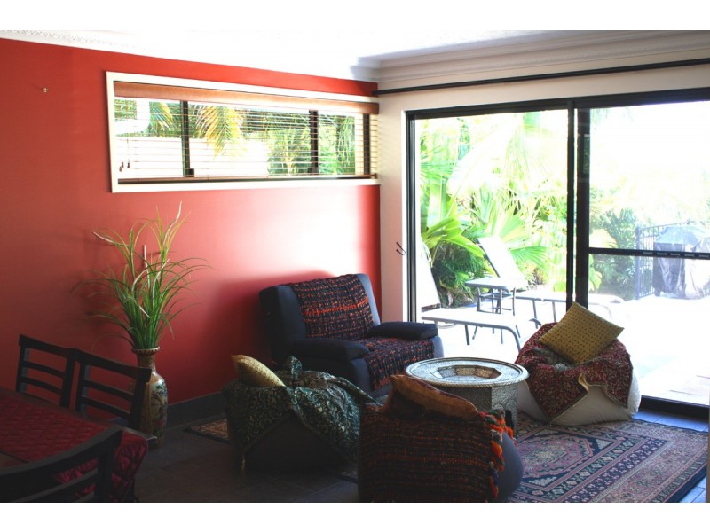 Broadbeach Waters QLD 4218