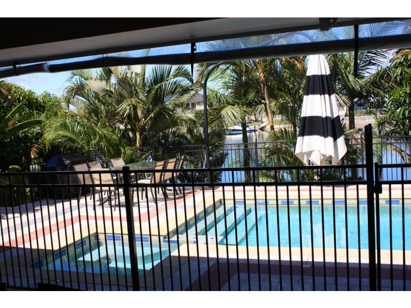 Broadbeach Waters QLD 4218