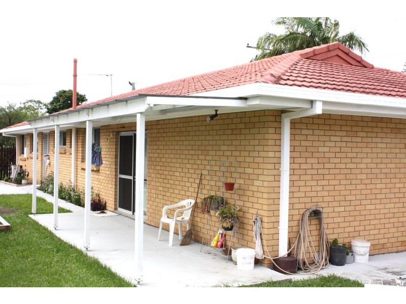 29 Pacific Blvd, Broadbeach Waters QLD 4218