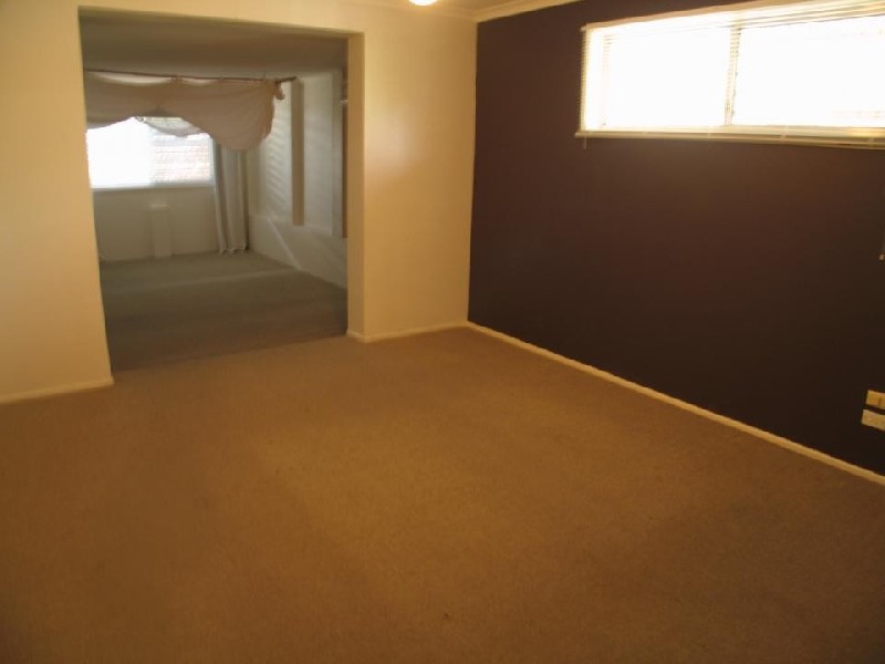 Broadbeach Waters QLD 4218