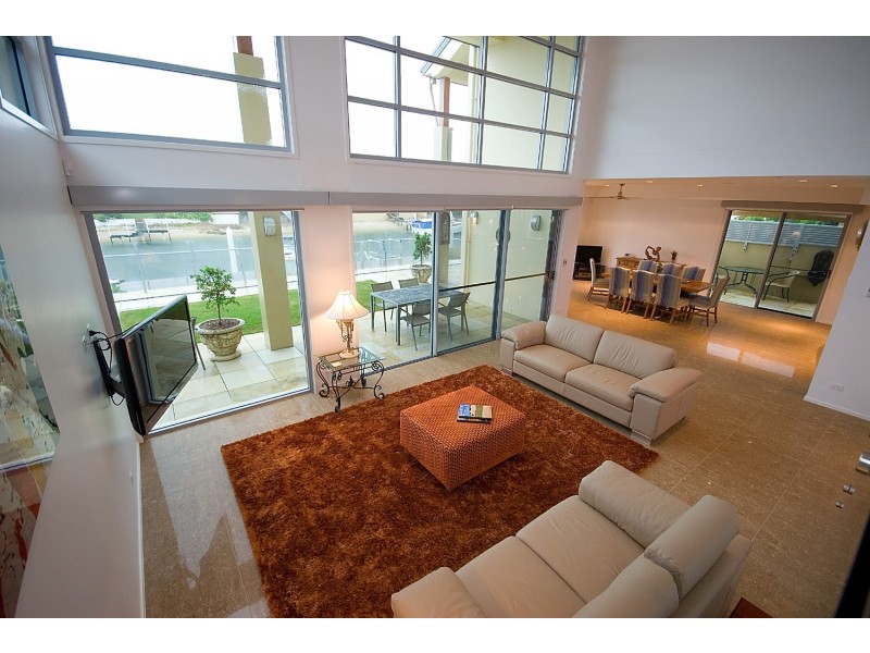 Broadbeach Waters QLD 4218