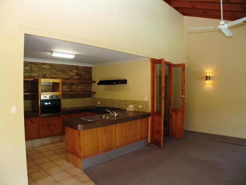 Broadbeach Waters QLD 4218