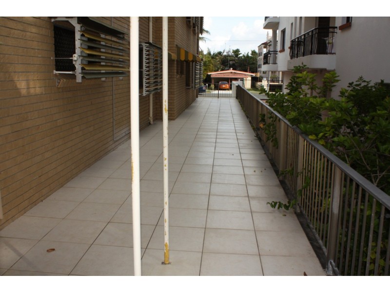 1/19 Montana Road, Mermaid Beach QLD 4218