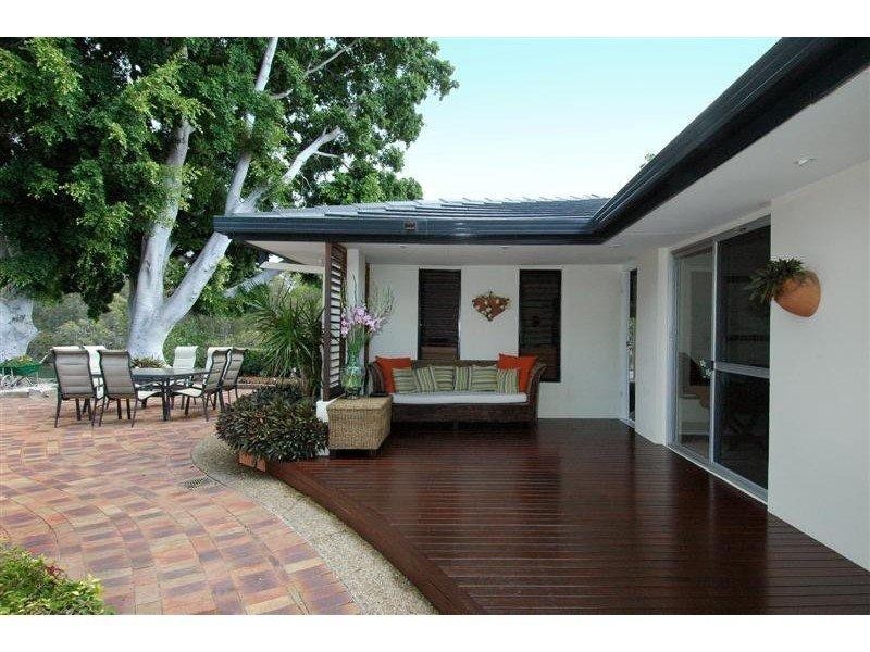 Broadbeach Waters QLD 4218