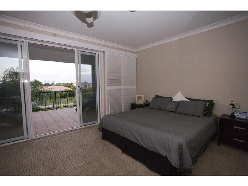 Mermaid Waters QLD 4218