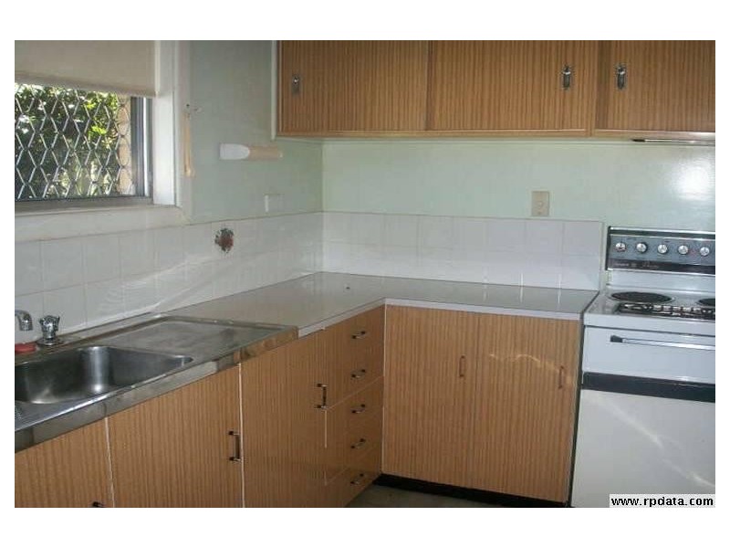 Broadbeach Waters QLD 4218