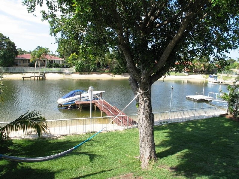 Broadbeach Waters QLD 4218