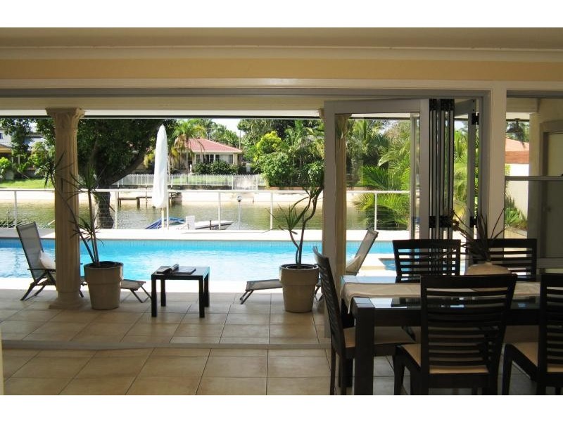 Broadbeach Waters QLD 4218