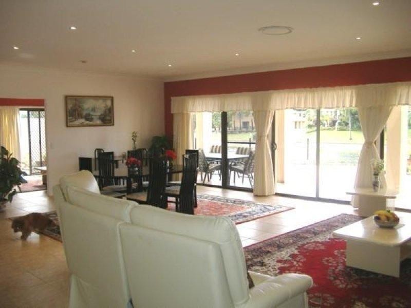 Mermaid Waters QLD 4218