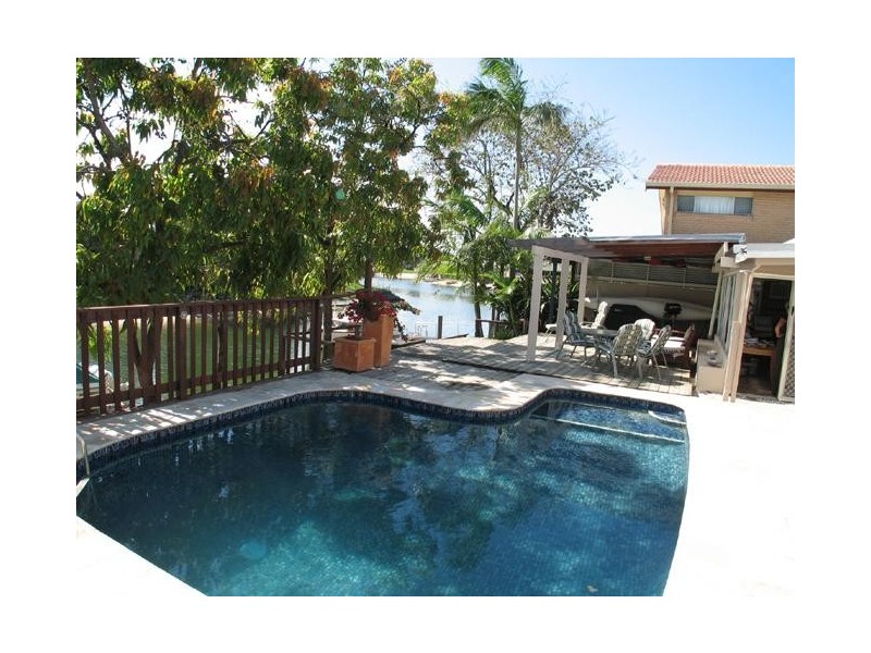 Broadbeach Waters QLD 4218