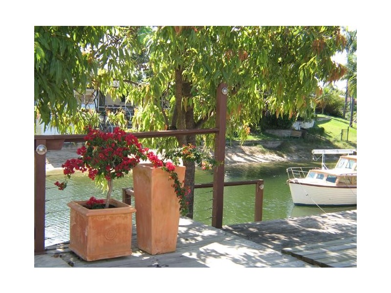 Broadbeach Waters QLD 4218