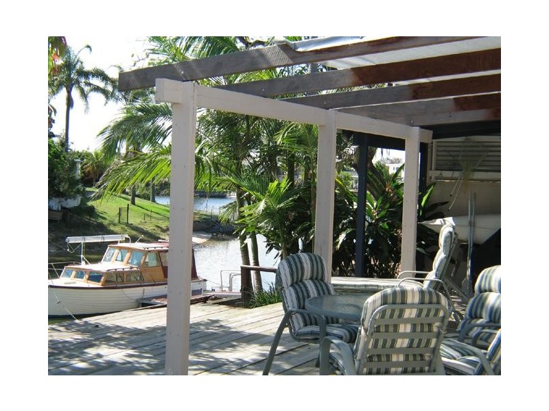 Broadbeach Waters QLD 4218