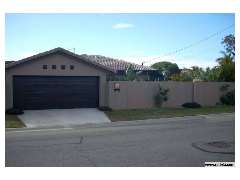 33 Merrimac Road, Broadbeach Waters QLD 4218