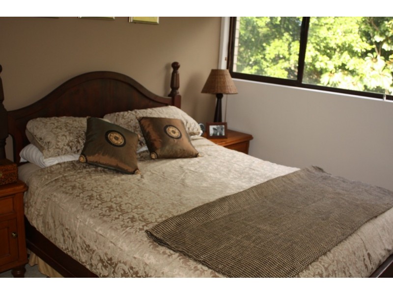 6 32 Rudd St, Broadbeach Waters QLD 4218