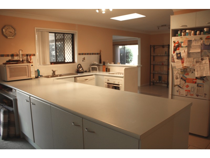 14  Hokitika St, Broadbeach Waters QLD 4218