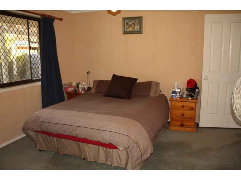 14  Hokitika St, Broadbeach Waters QLD 4218