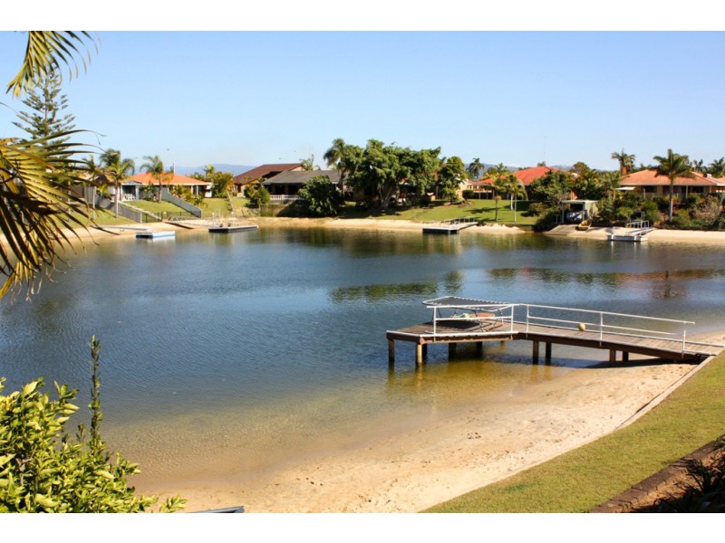 Broadbeach Waters QLD 4218