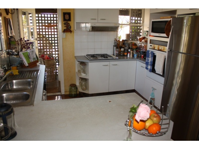 5 Monte Vista Ct, Broadbeach Waters QLD 4218