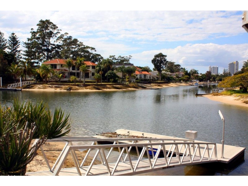 Broadbeach Waters QLD 4218