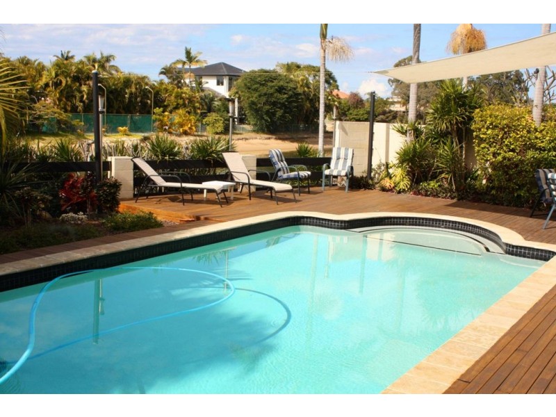 Broadbeach Waters QLD 4218
