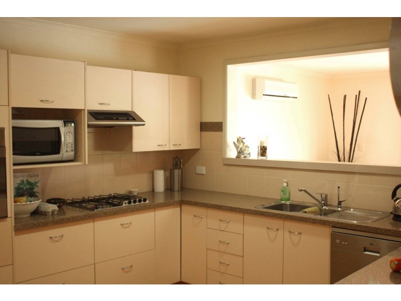 Broadbeach Waters QLD 4218