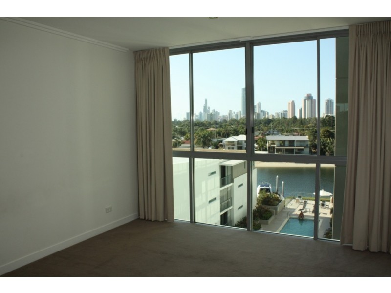 1402/33 TE Peters Drive, Broadbeach Waters QLD 4218