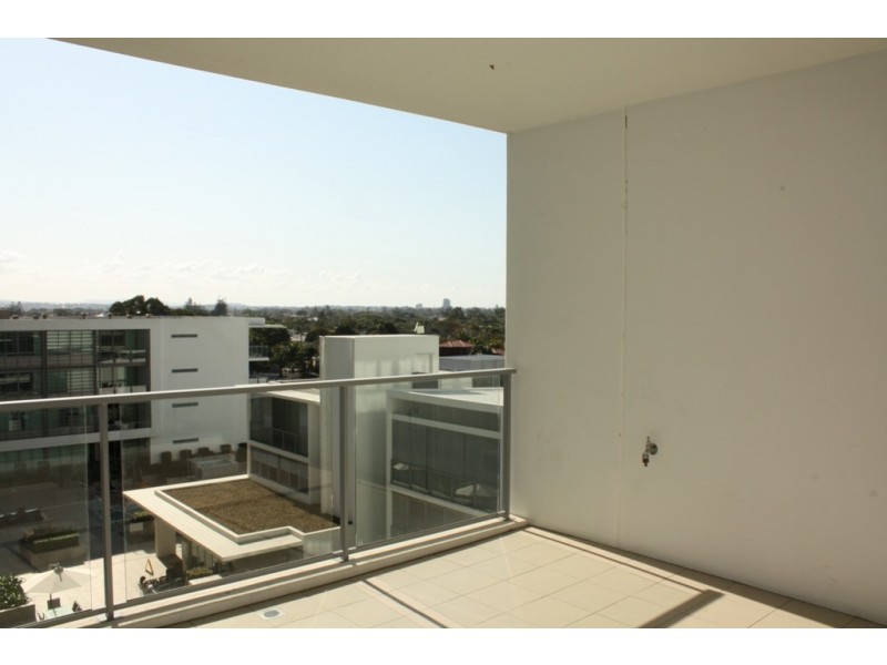 1402/33 TE Peters Drive, Broadbeach Waters QLD 4218