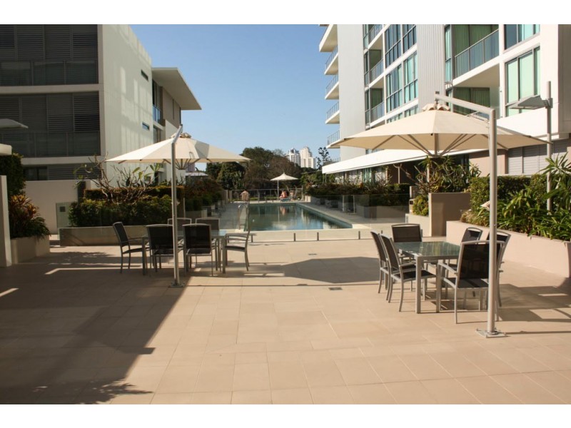 1402/33 TE Peters Drive, Broadbeach Waters QLD 4218