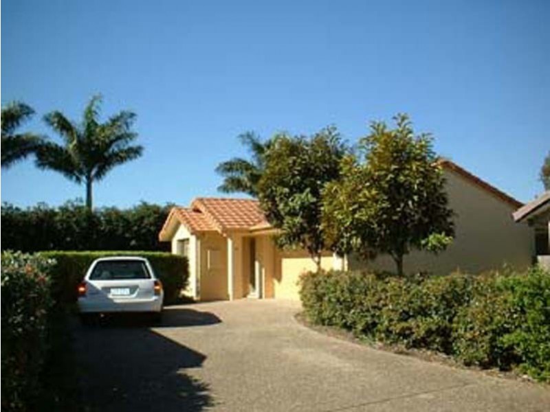77/2 Anaheim Drv, Helensvale QLD 4212
