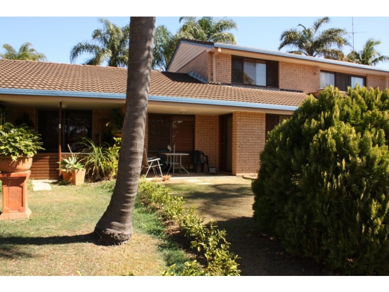 4/50 Te Peters Drive, Broadbeach Waters QLD 4218