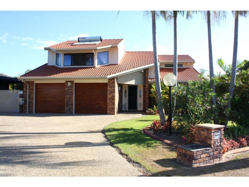 42 Merrimac Blvd, Broadbeach Waters QLD 4218
