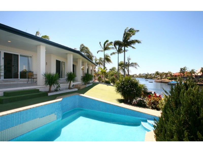 45 Portobello DR, Mermaid Waters QLD 4218