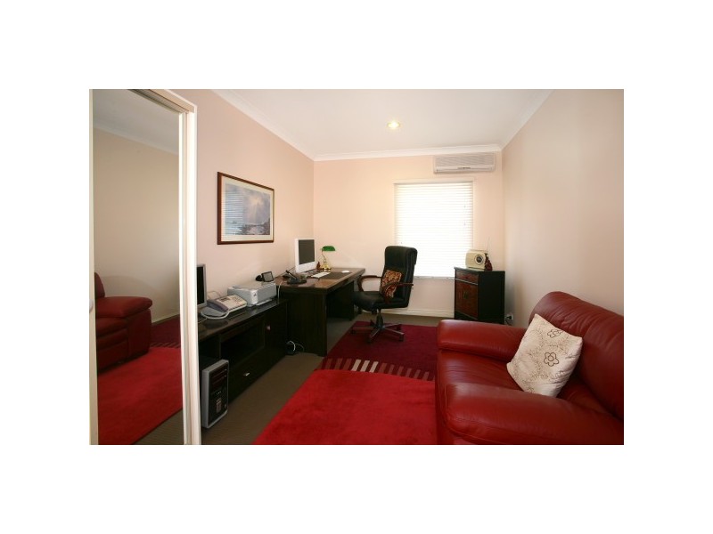 45 Portobello DR, Mermaid Waters QLD 4218