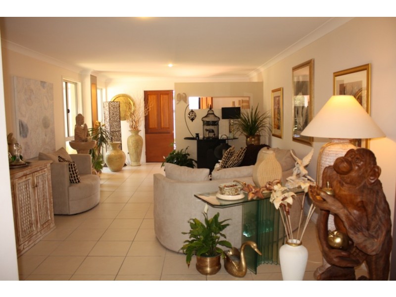 42 Rio Vista Blvd, Broadbeach Waters QLD 4218