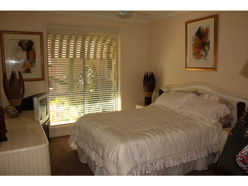 42 Rio Vista Blvd, Broadbeach Waters QLD 4218