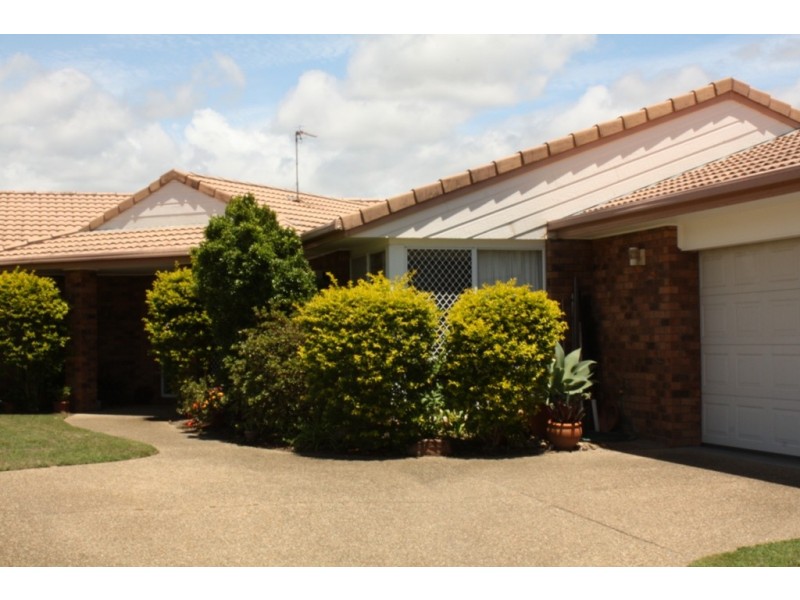 269 Rio Vista Blvd, Mermaid Waters QLD 4218